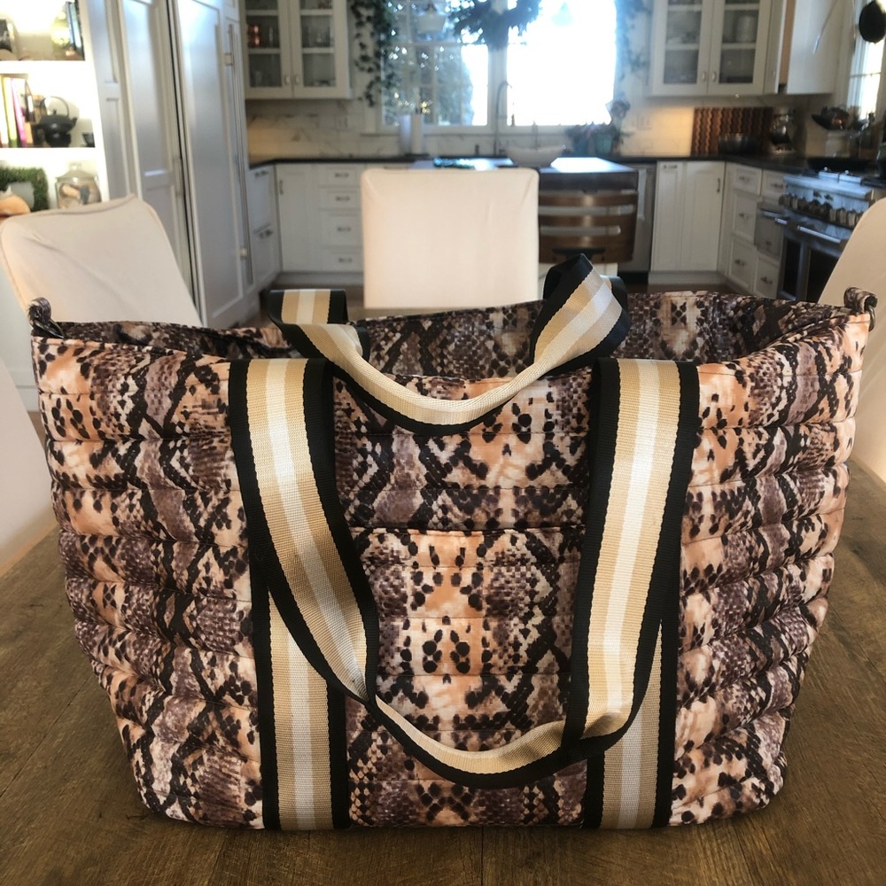 Think Royln wingman tote